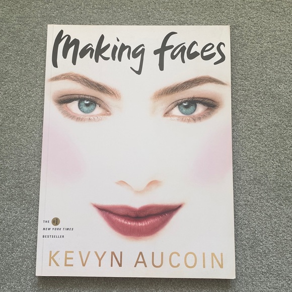 Kevyn Aucoin Making Faces Book - Picture 1 of 3